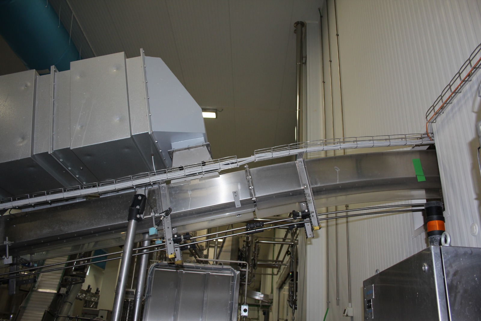 Linea di Produzione Latte Completa - 8.000 Bottiglie/Ora