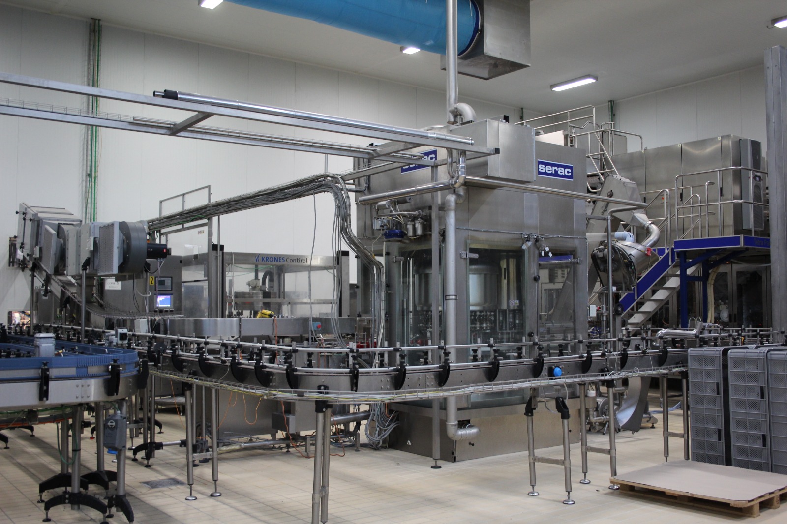 Linea di Produzione Latte Completa - 8.000 Bottiglie/Ora